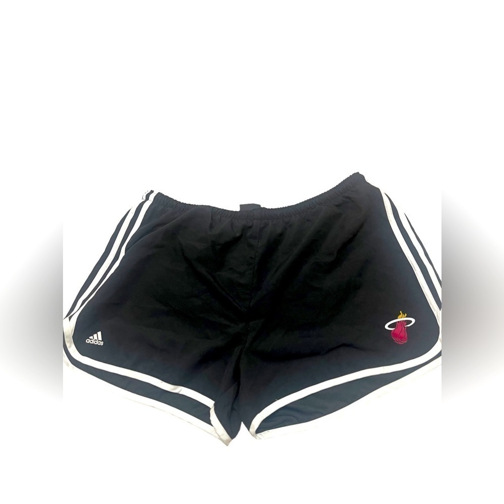 ADIDAS ATHLETIC MARATHON SHORTS